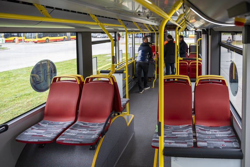 Solaris Urbino 12 hydrogen w zajezdni MPK Wrocław